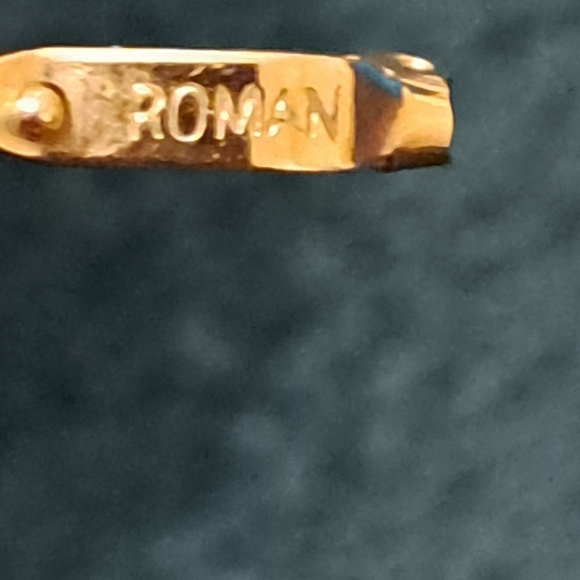 Vintage Roman Gold Tone Green Crystal Pearl Pendant - Picture 3 of 6